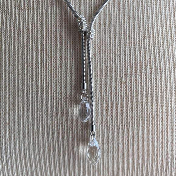 LIKE NEW - Swarovski pearl shaped beveled tear drop crystal necklace - Picture 2 of 5